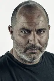 Lior Raz