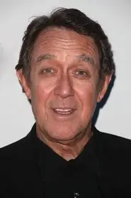 Larry Pine