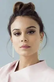 Nathalie Kelley